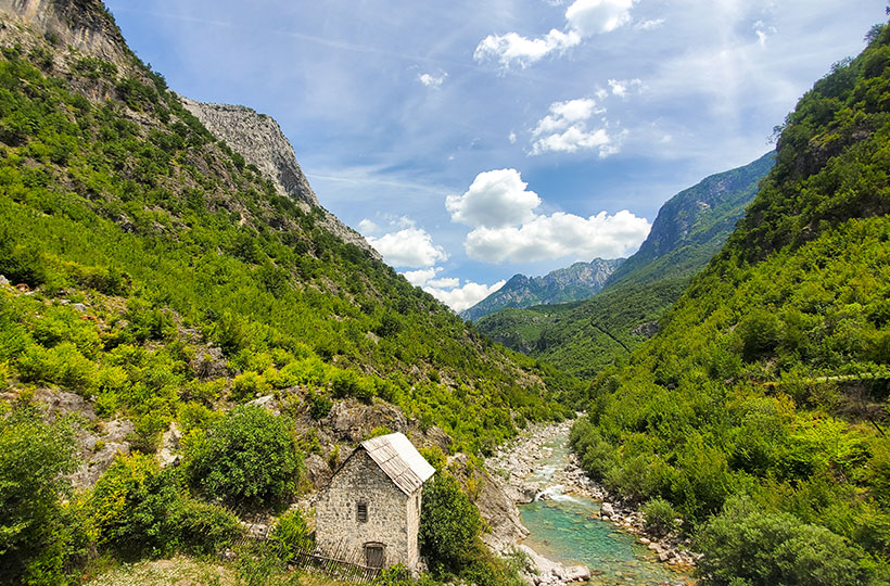 Ura e Tamares Kelmend Malesi e Madhe