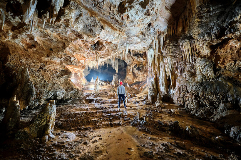 Lipa Cave (8)