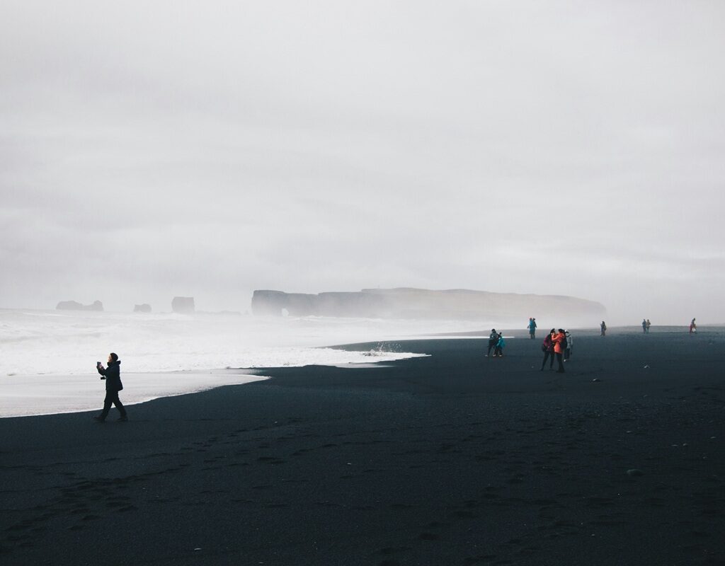Plazhi i Zi Reynisfjara-Islande