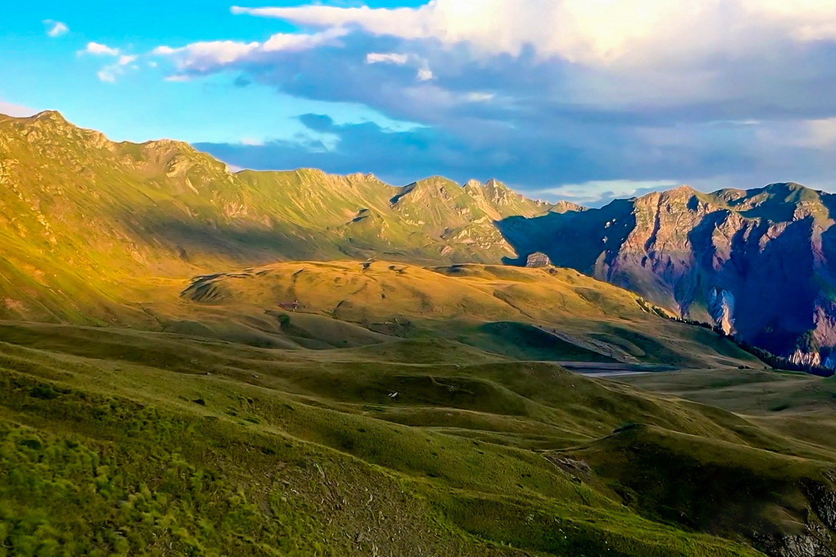 Diber me guide turistike