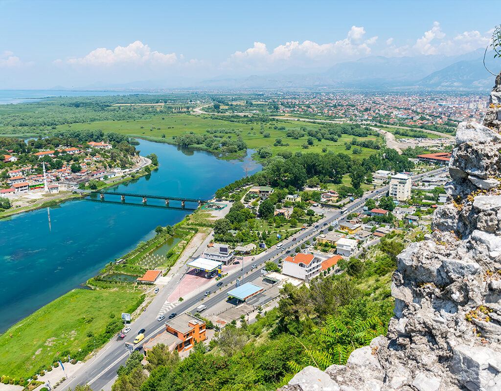 Udhetim 1 ditor ne Shkoder